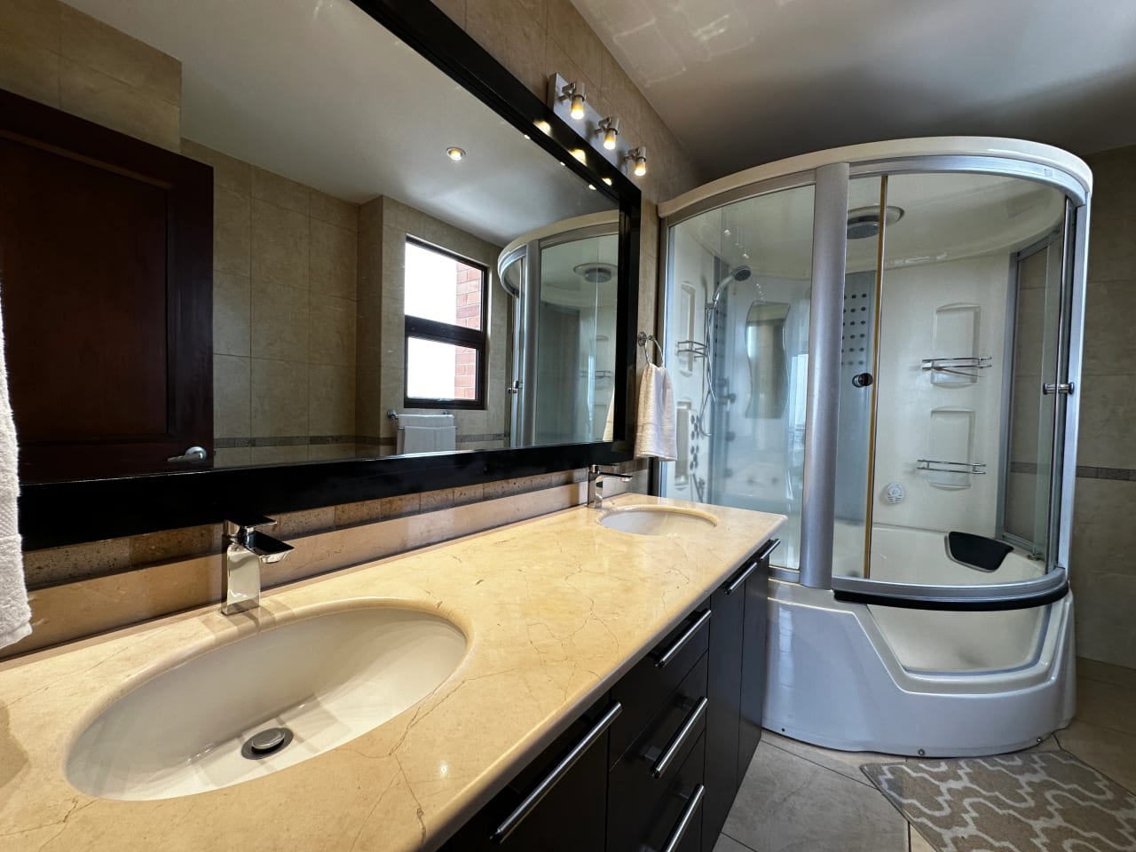 Apartamento amuebaldo en Renta - Santa Maria Z.10 — foto 6 de 9
