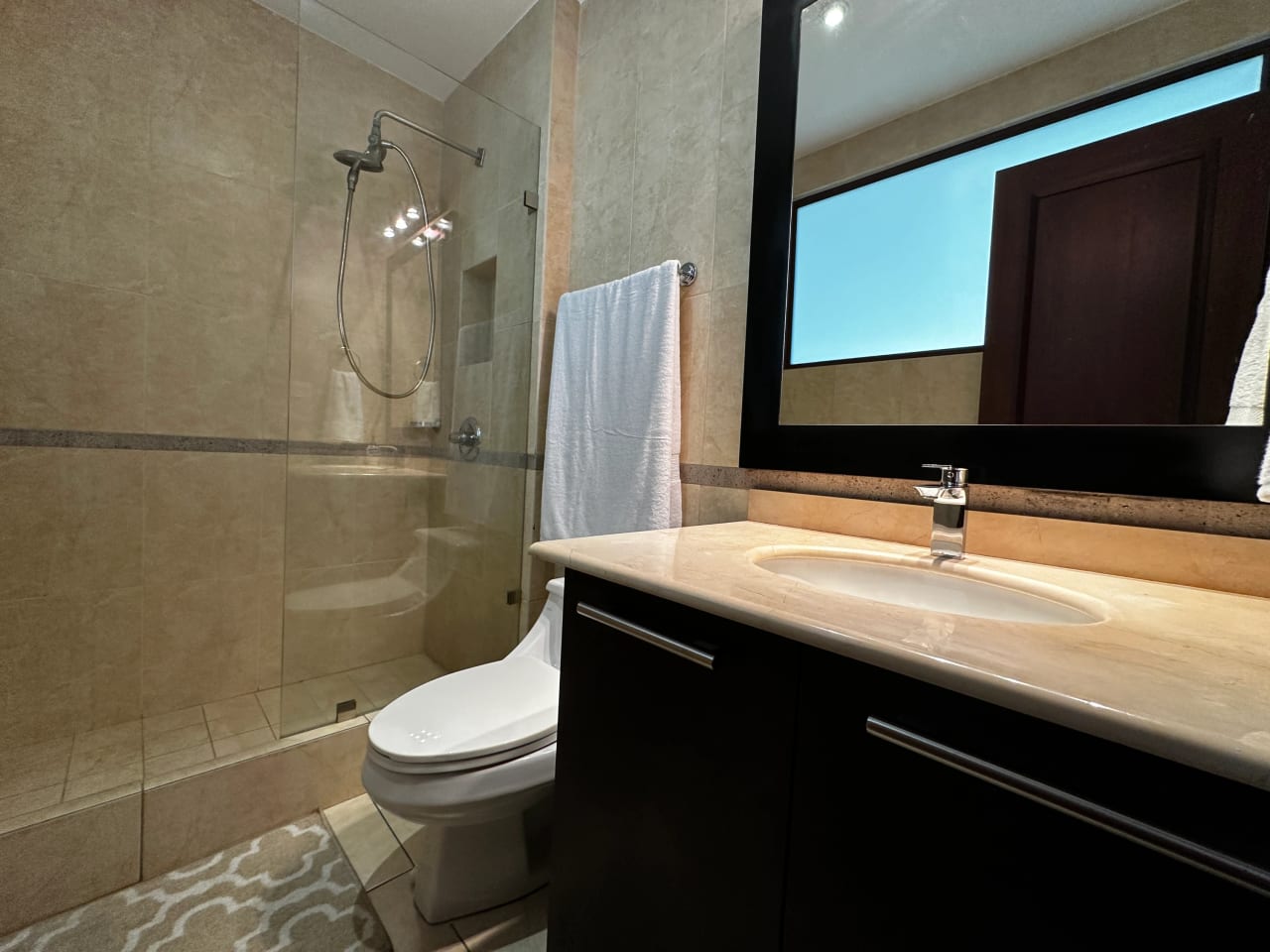Apartamento amuebaldo en Renta - Santa Maria Z.10 — foto 8 de 9